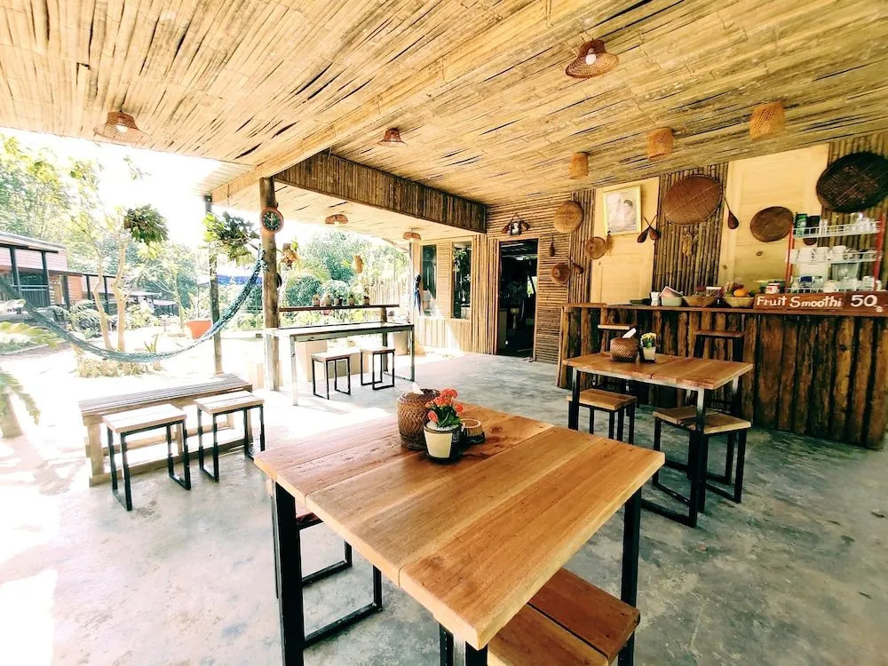 Kohmook Nurse House