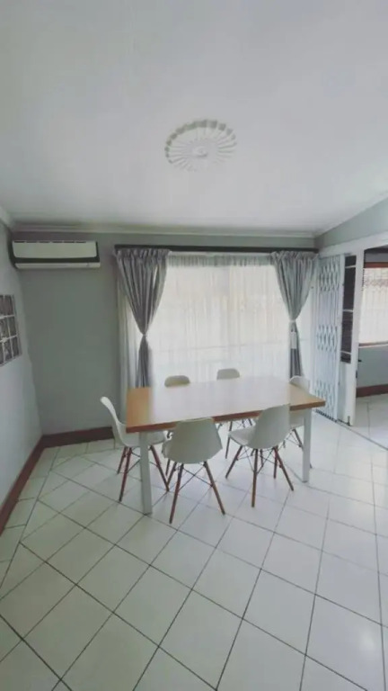 Everly4 Guest Apartment