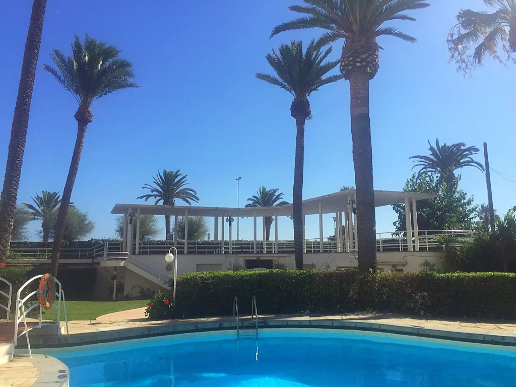 Paseo Marítimo Luxe