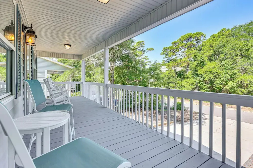 Newly Renovated Home in Oak Island!