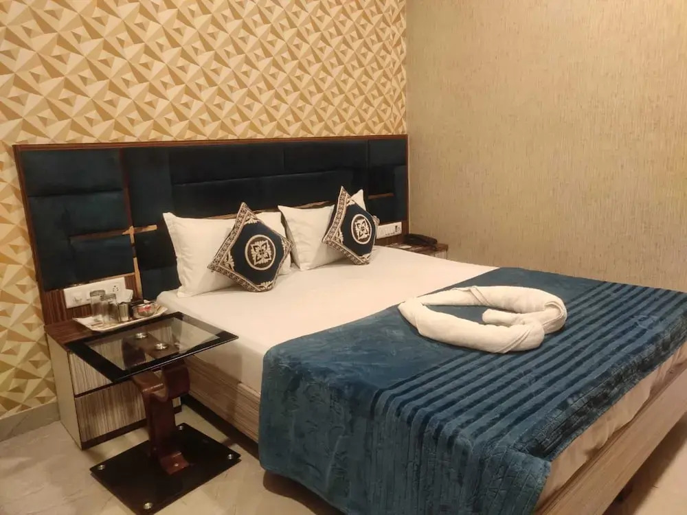 Hotel Royal Inn