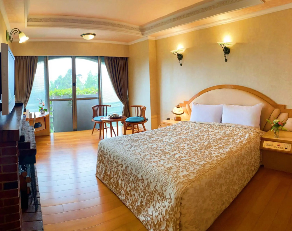 Kao Feng Hotel