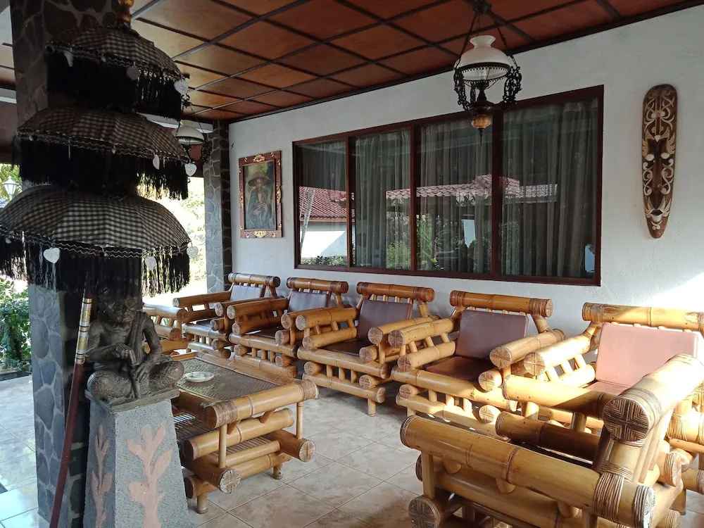 Rini hotel