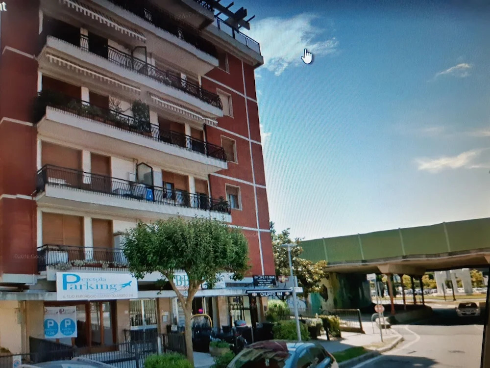 A Casa di Lucia Airport