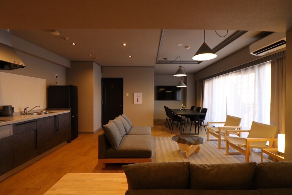 Sunmallcrest802