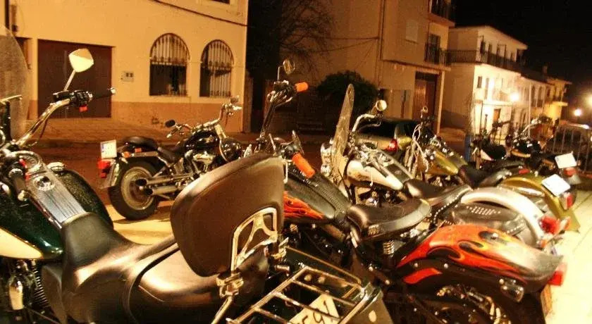 Apartamentos Turisticos Mirayuste
