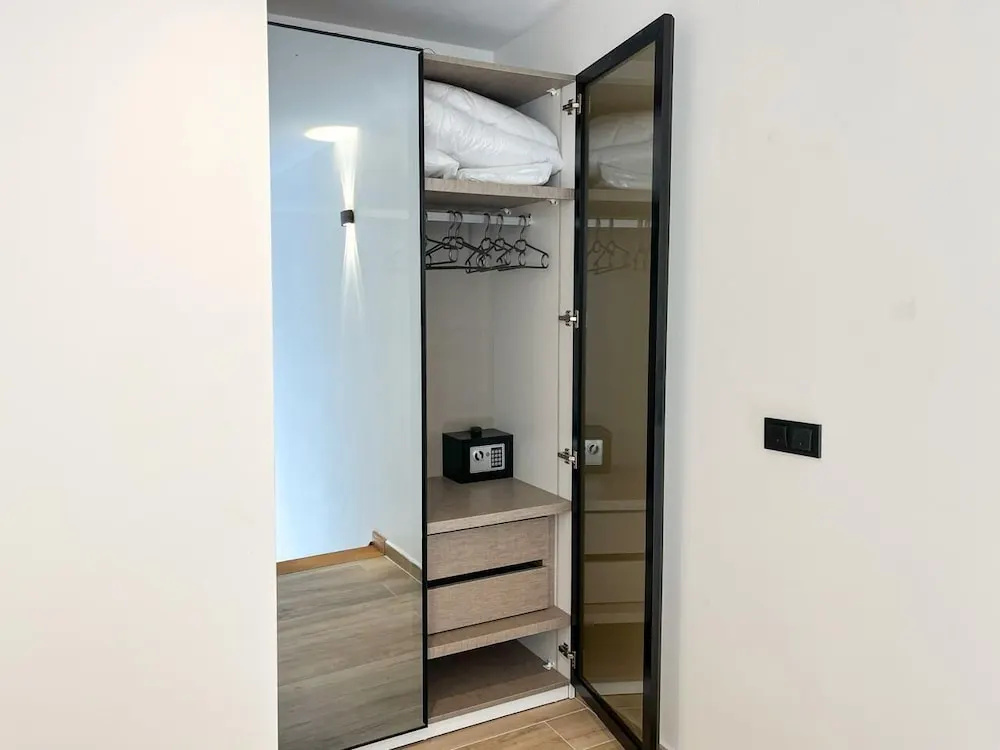 MY Sunset Suite