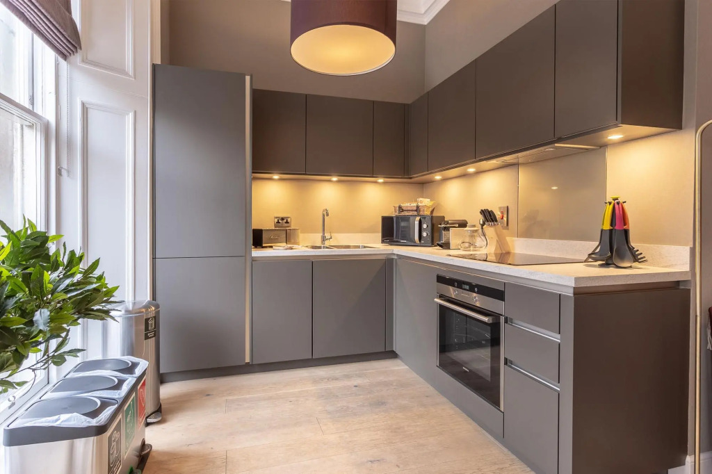 No1 Apartments Edinburgh - George IV Bridge