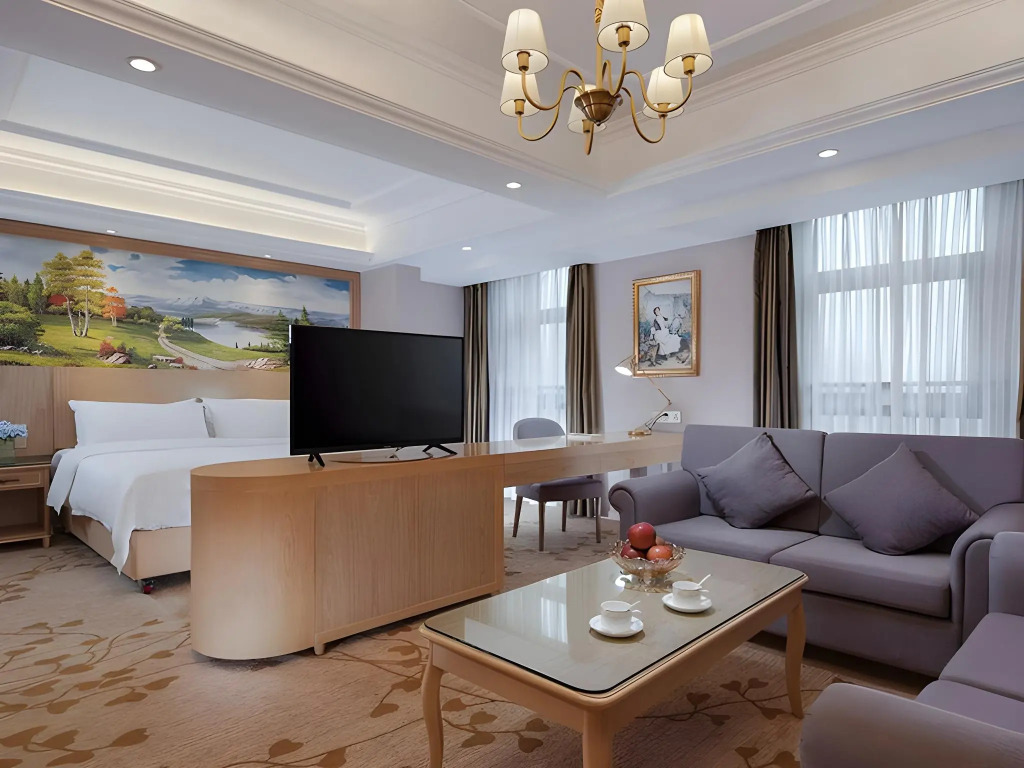 Atour Hotel Chongqing Yongchuan High-Speed Xinglong Lake