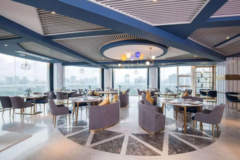 Zenith International Hotel