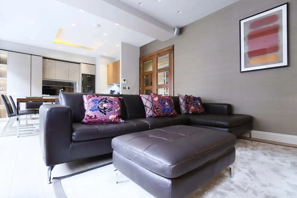 Beautiful Ideal 2 bed 2 Bathroom in Central London