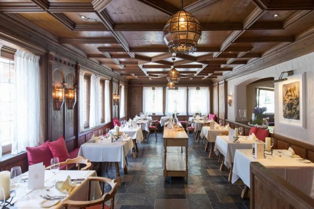 ElisabethHotel Premium Private Retreat- Adults only