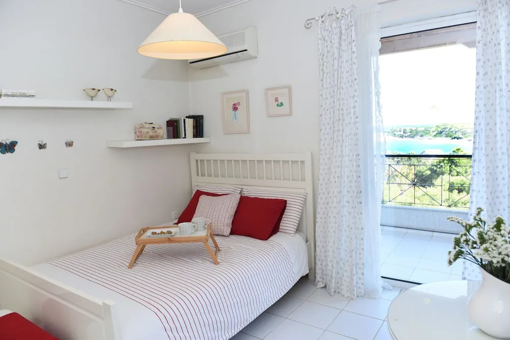 Top Floor With Stunning 360 View