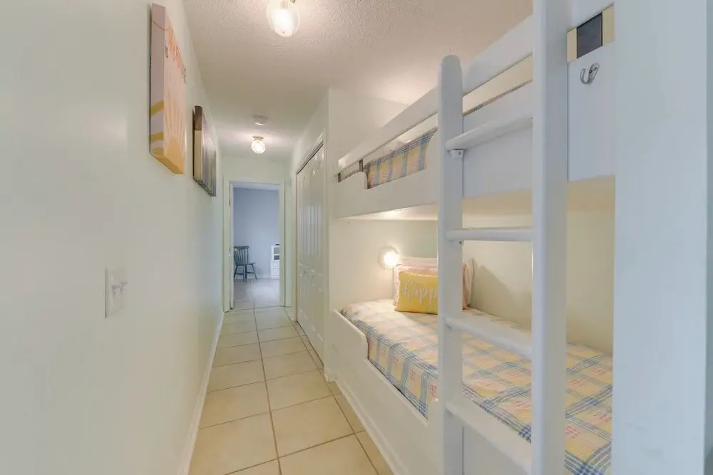 Cozy PCB Condo < 1/2 Mile to Public Beach Access!