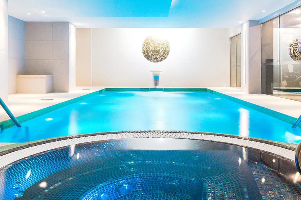Montcalm Royal London House, Autograph Collection