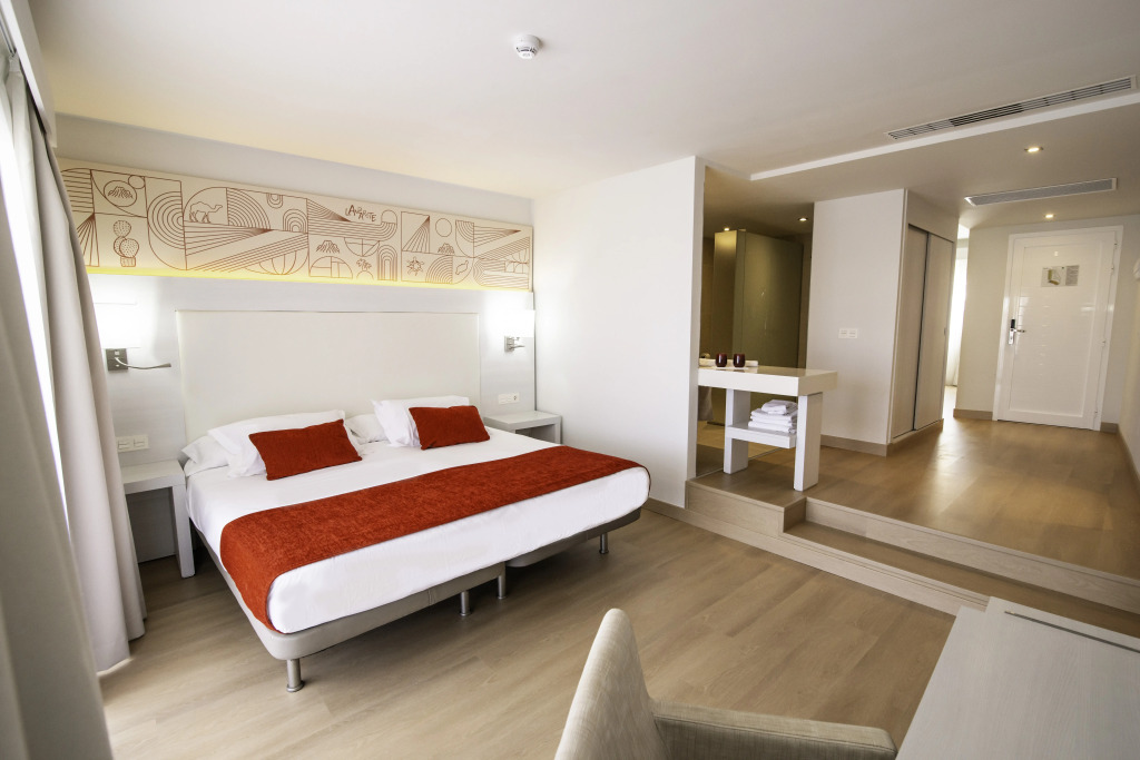 SENTIDO Aequora Lanzarote Suites