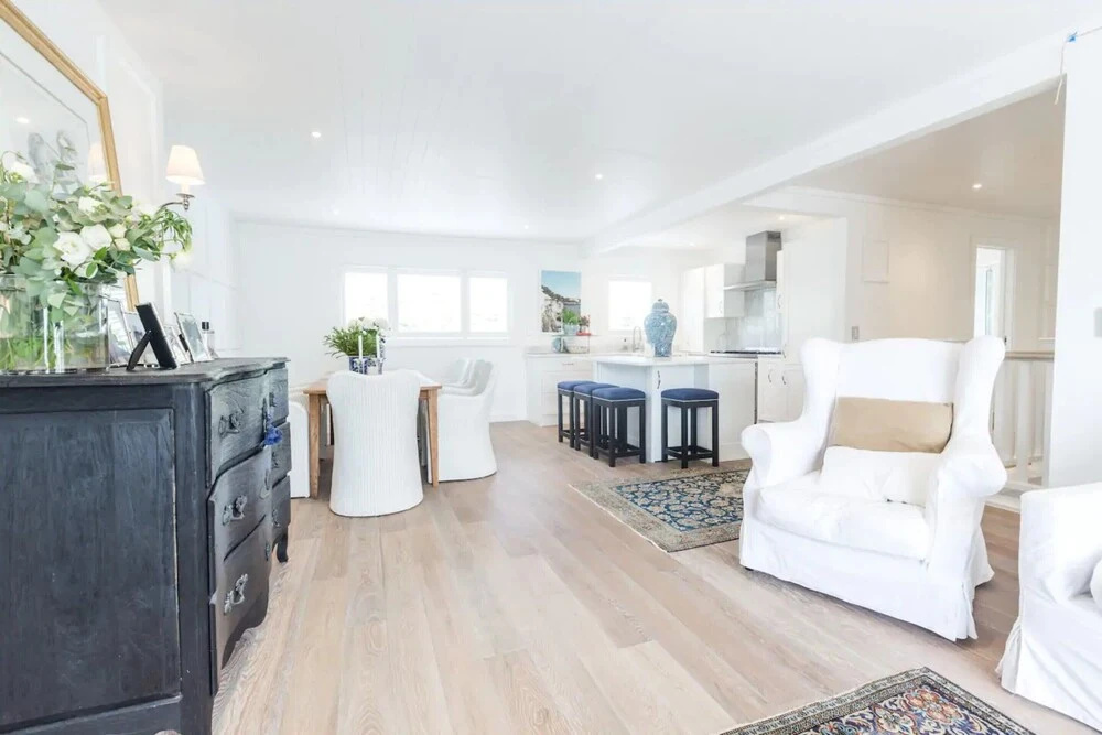 Stunning and Modern 4 Bedroom Townhouse Near Kohi Beach