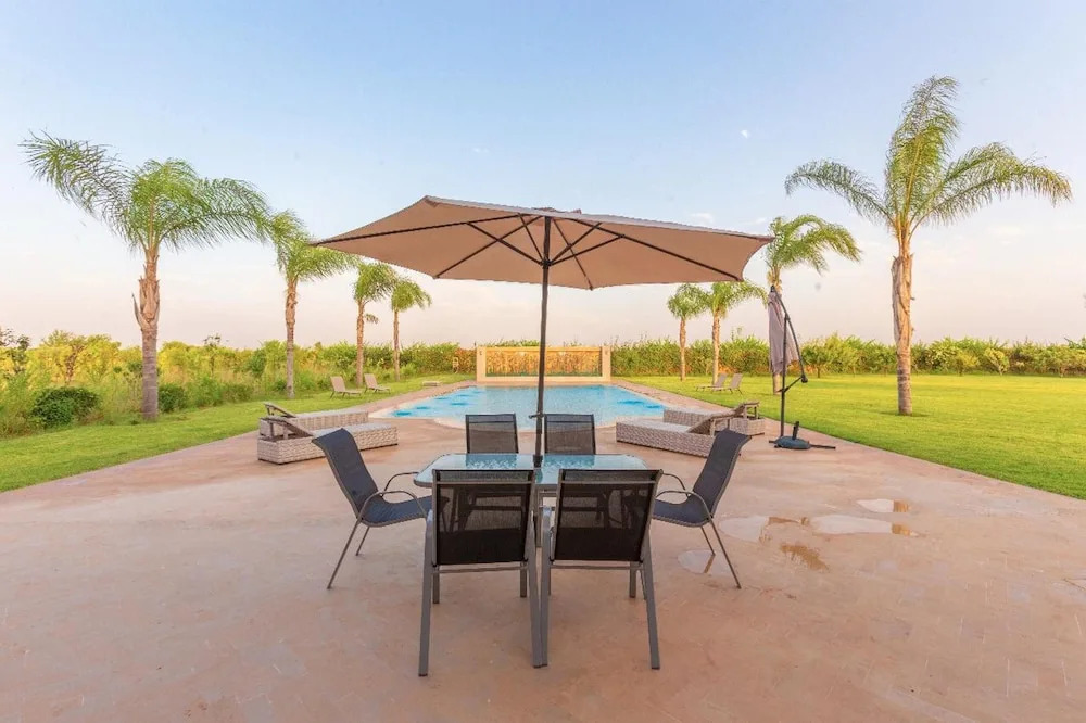 Villa With 7 Bedrooms in Marrakech, With Wonderful Mountain View, Priv