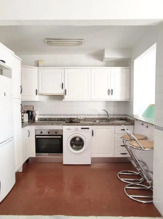 Spaciously Cosy Apartment 5b close to beach