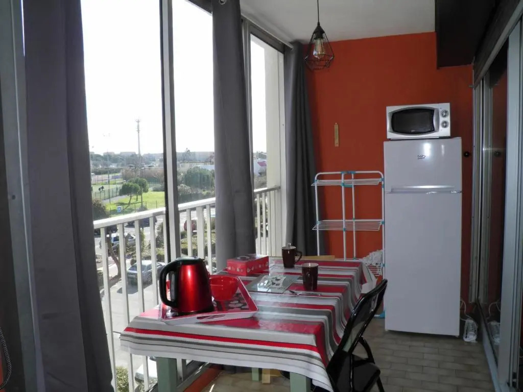 Appartement Sète, 1 pièce, 4 personnes - FR-1-338-175