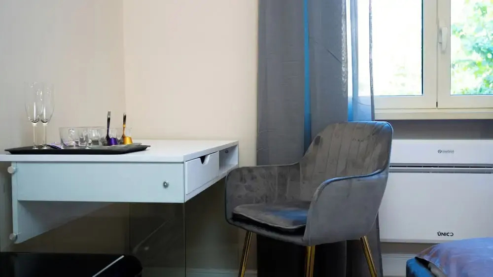 Suites 215 Colosseum - Guesthouse