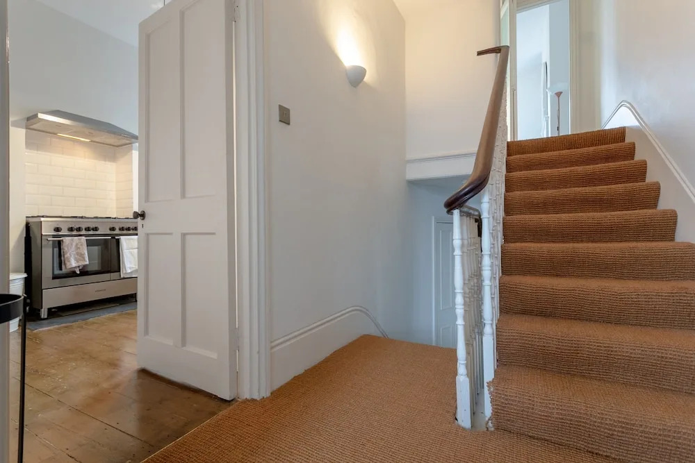 2 Bedroom Flat In Fantastic Location