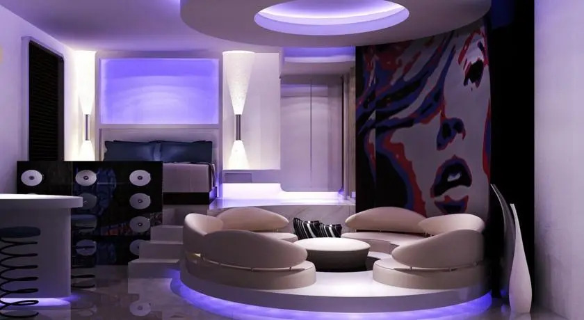 Chengdu Gr24 Hotel