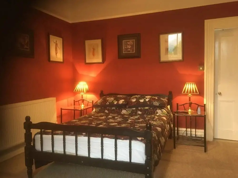 6-bed House in Snowdonia With Your own Private pub