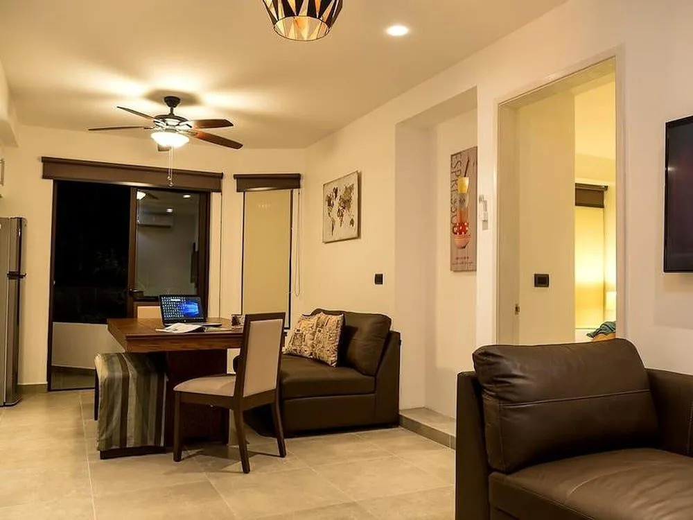 Classy 2 Br Apartment Fully Equipped, Up To 5 People, at Aldea Zama