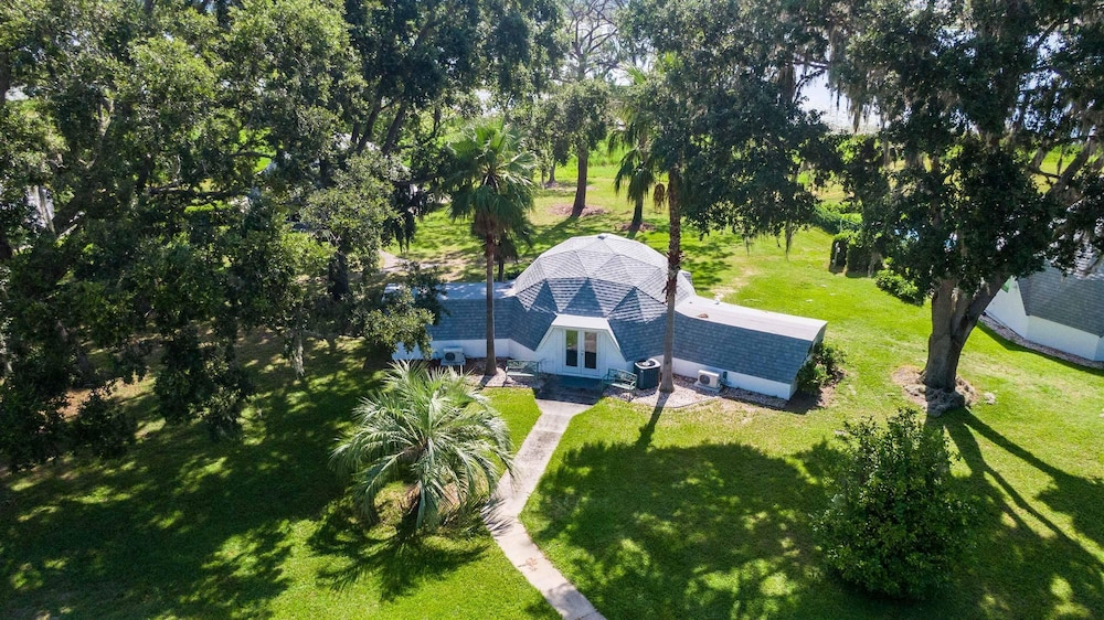 Sumner Lake House 3B
