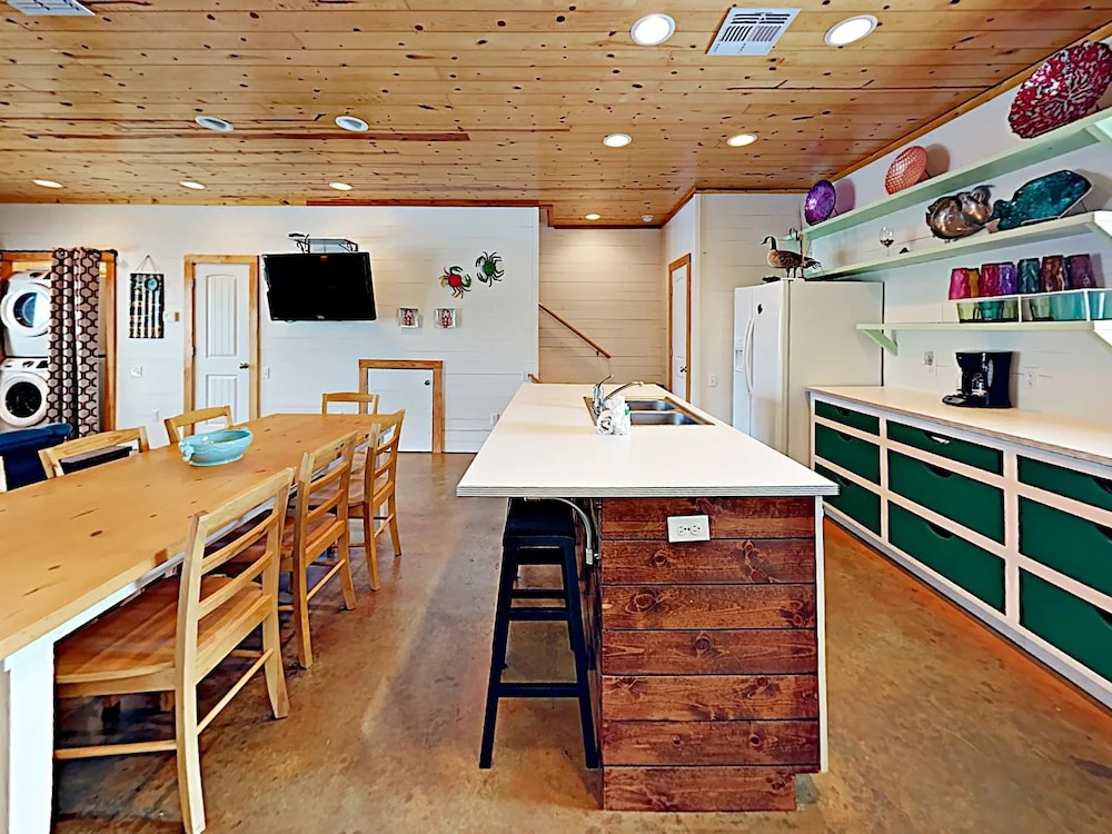The Commons #102 - Three Bedroom Townhome