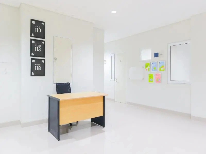 OYO Life 1830 Mandala Residence