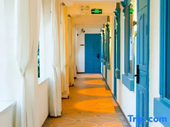 Huajing Homestay