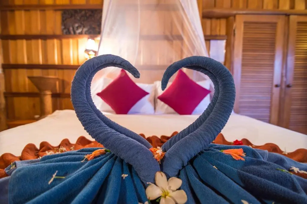 Thiw Son Beach Resort