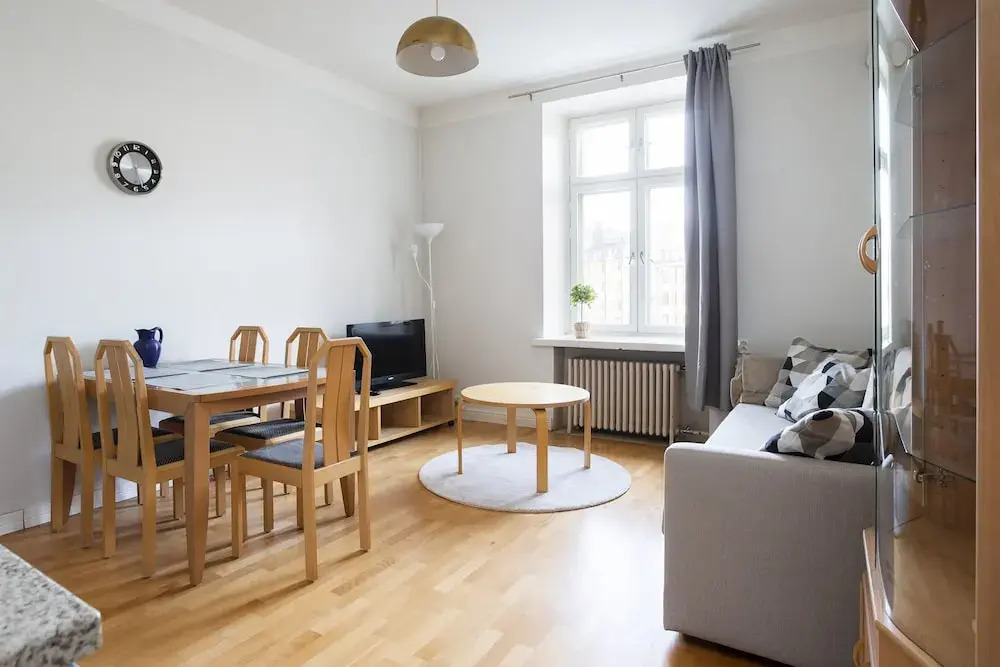 1BR City Apartment with Great Location