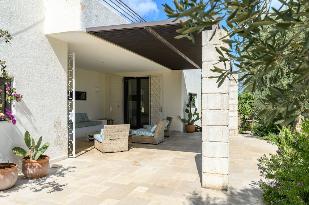Villa Opale con piscina by Wonderful Italy