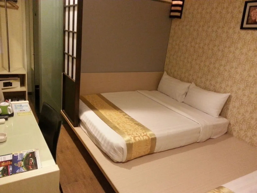 Eight Days Boutique Hotel Permas Jaya