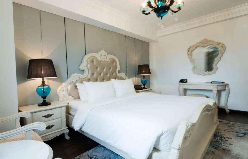 California Hotel Saigon