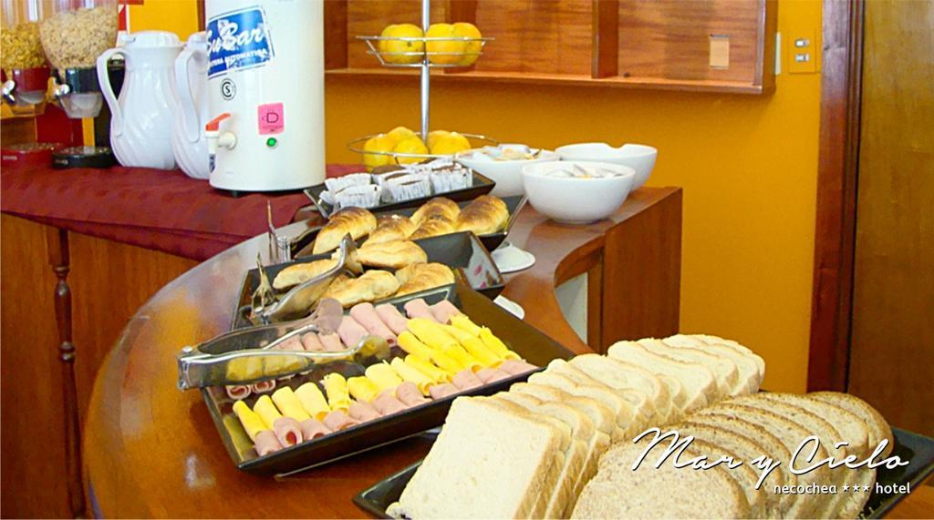 Mar y Cielo
