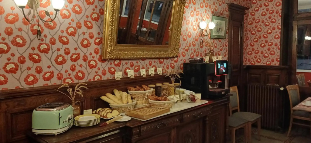 Logis Hôtel De France- Restaurant GRILL