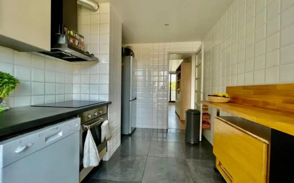 "Chez Jules" Spacious apt with 2 balconies in Marseille