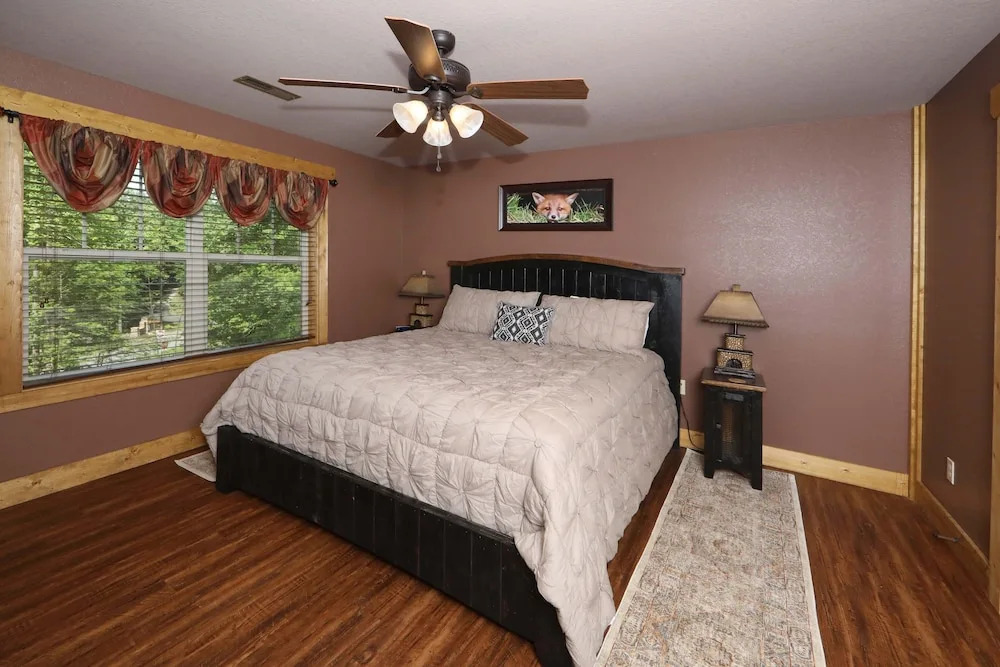 Movie DiveInn - Four Bedroom Chalet