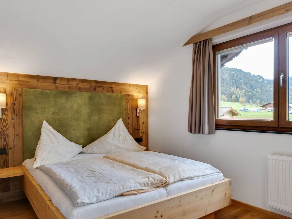 Lovely Apartment in Kleinarl near Ski Area