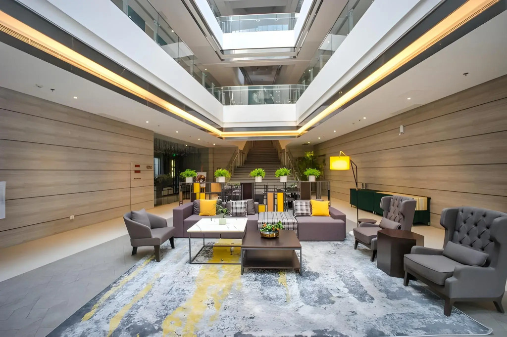 Home Inn Plus Suzhou Wujiang Fenhu Luxin Avenue