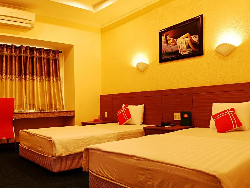 Nhat Quynh Hotel 2