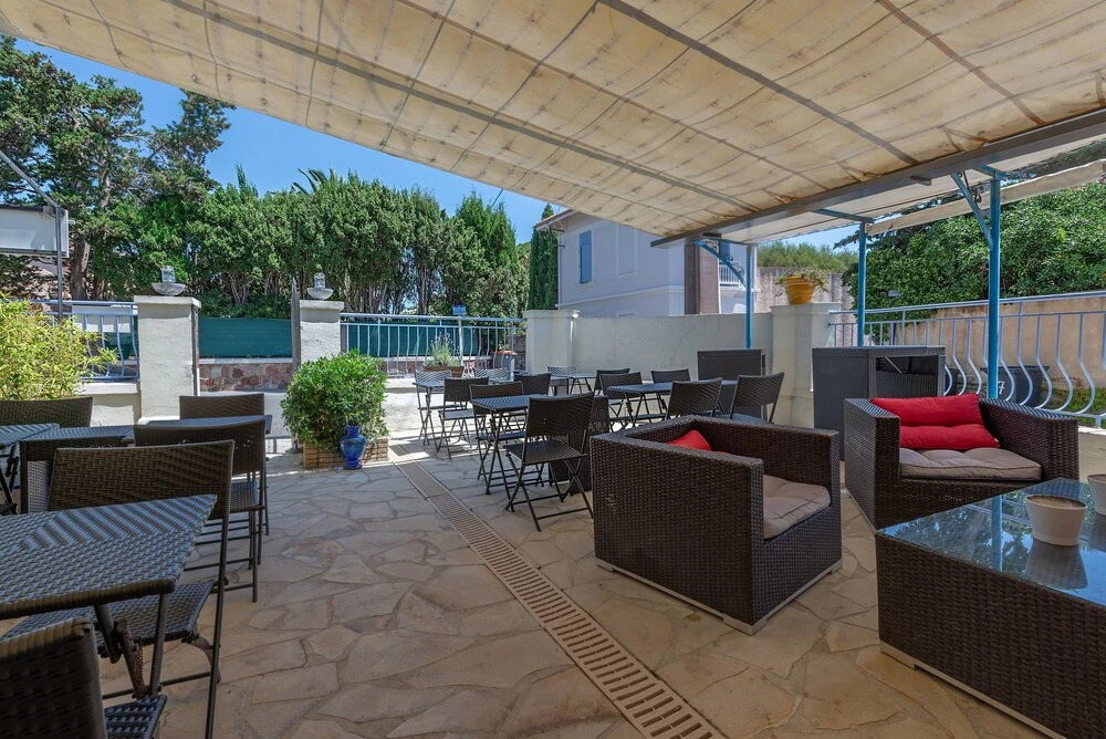 Hôtel LEscale Au Soleil