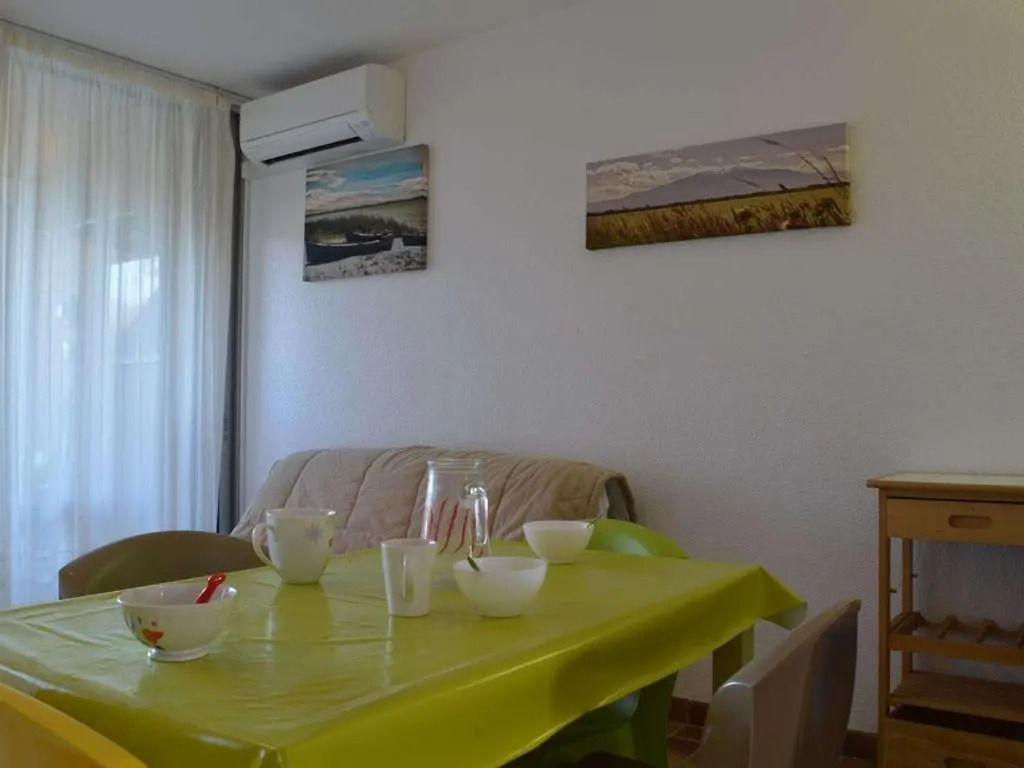 Appartement Saint-Cyprien, 2 pièces, 6 personnes - FR-1-225D-4