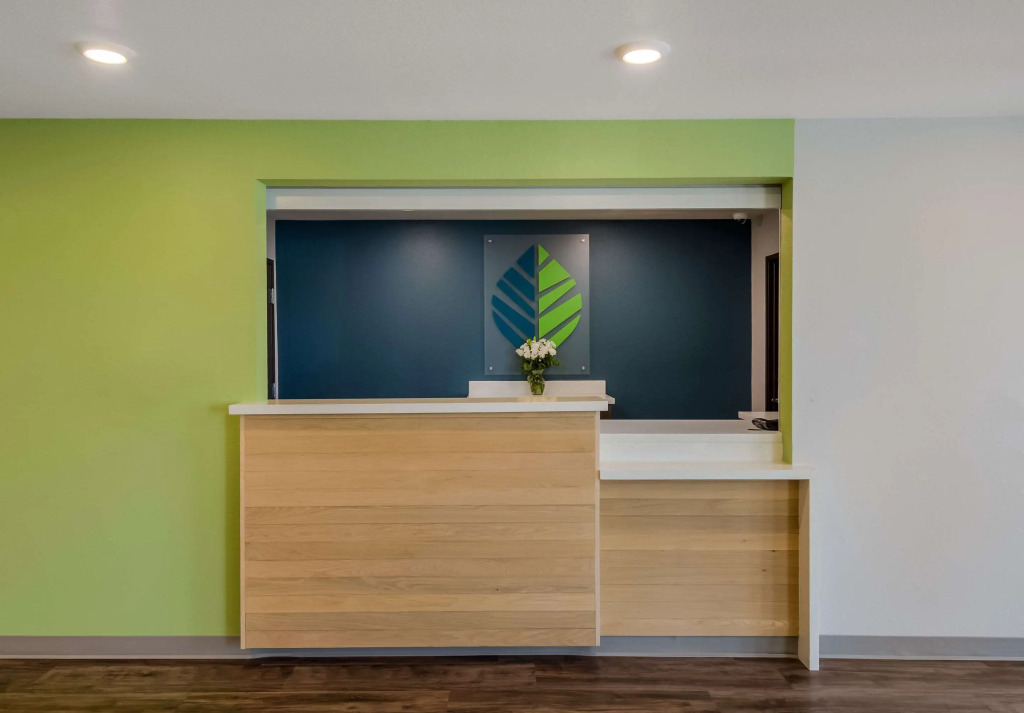 WoodSpring Suites Roanoke