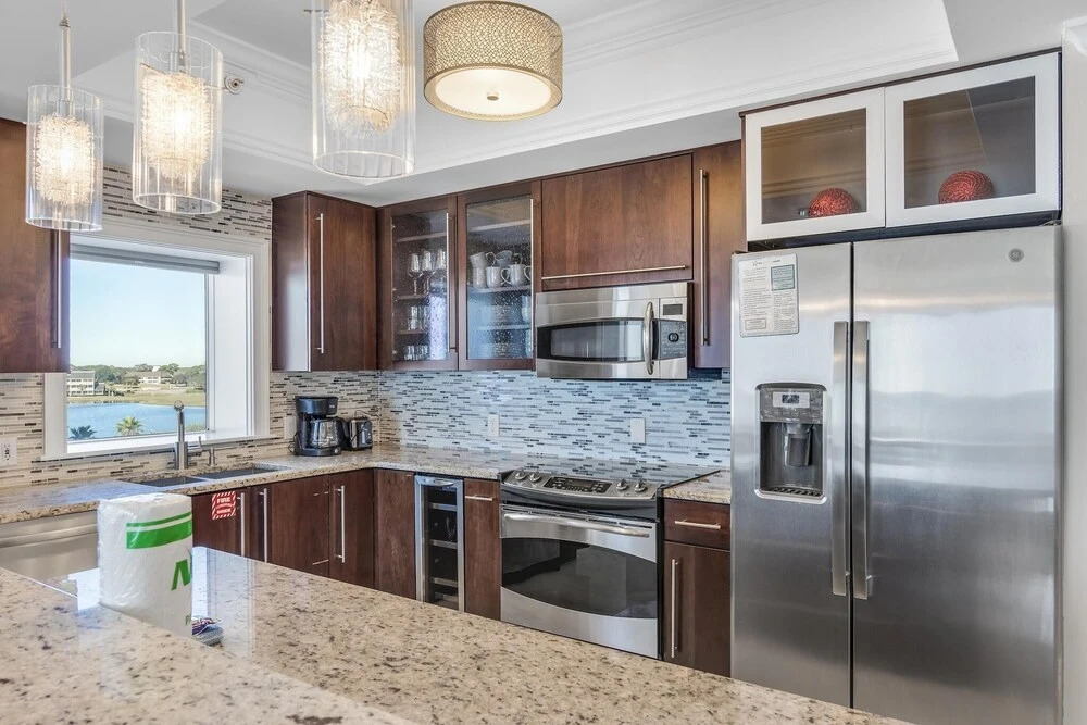 Majestic Sun 414B-3BR 3BA- flr 4- (10)