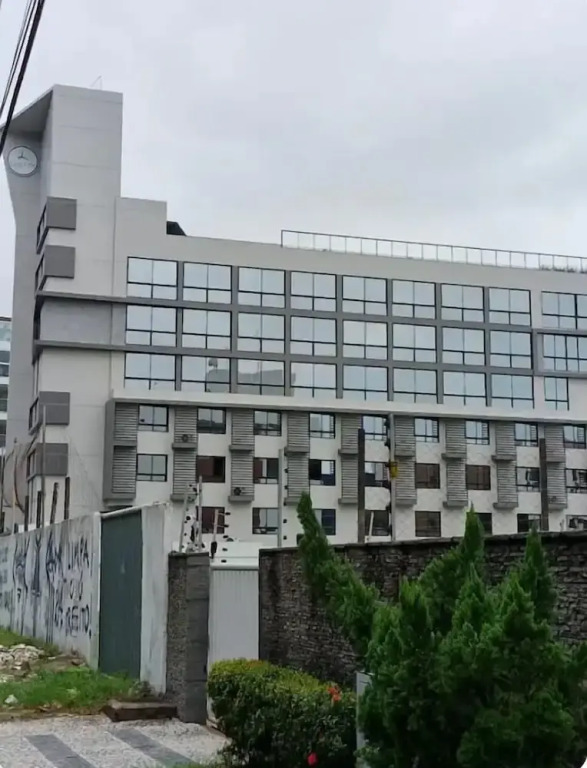 Apto 00203 Legacy Suites
